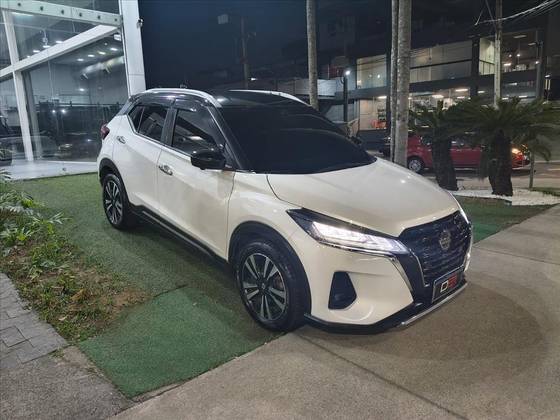 NISSAN KICKS 1.6 16V FLEXSTART EXCLUSIVE XTRONIC NISSAN KICKS 1.6 16V FLEXSTART EXCLUSIVE XTRONIC